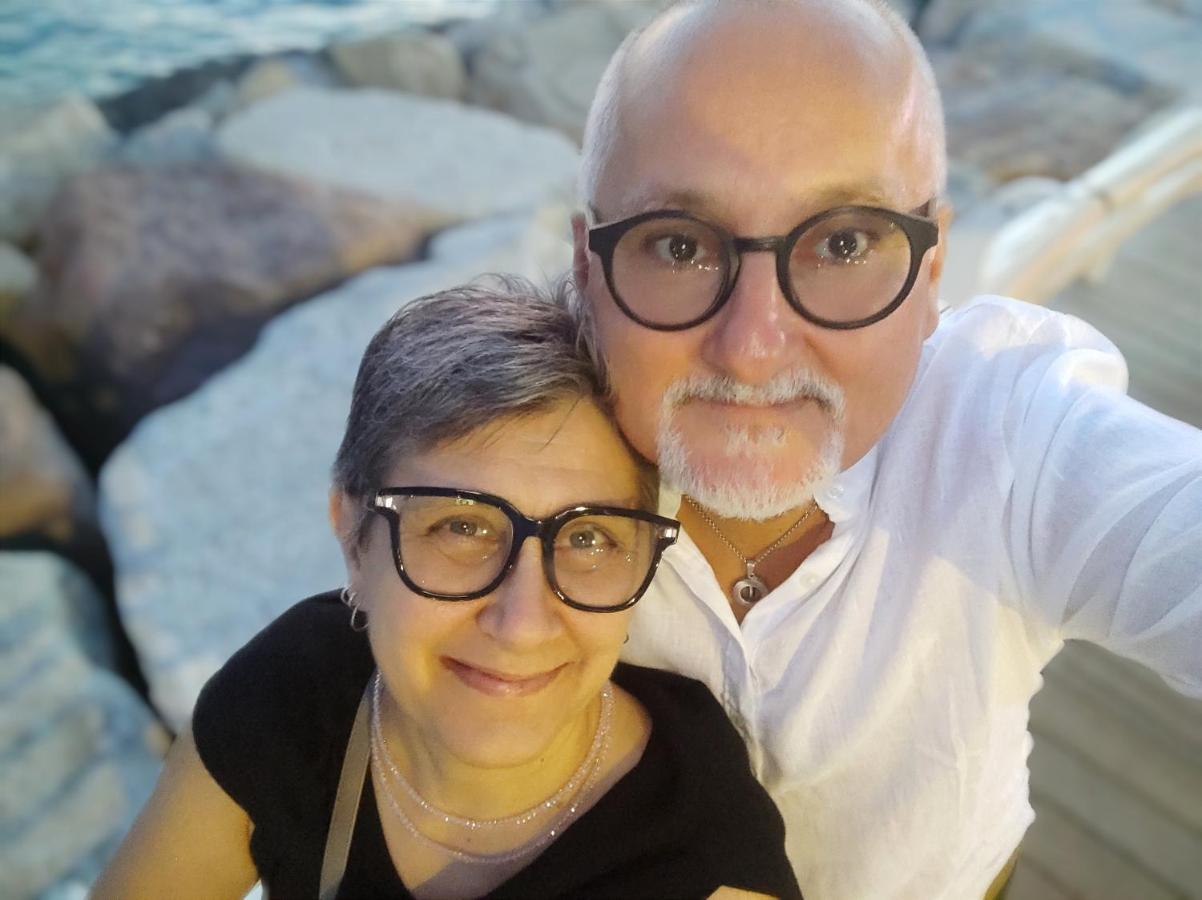 B&B Flavio E Catia Marotta Bagian luar foto