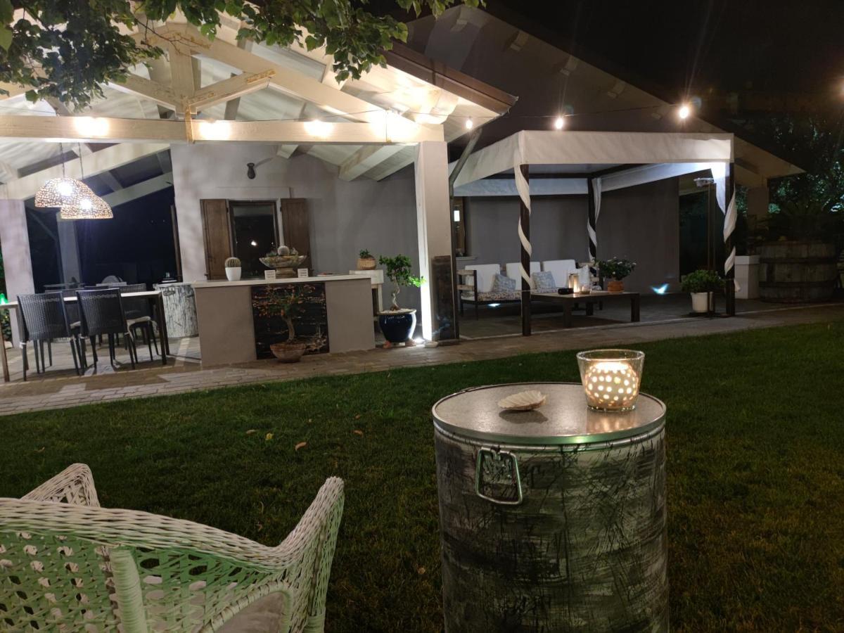 B&B Flavio E Catia Marotta Bagian luar foto